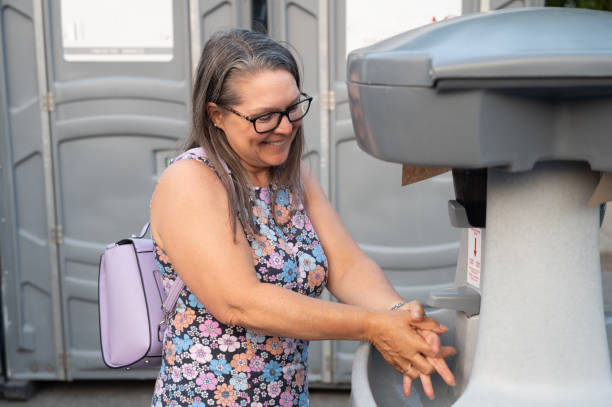 Best Porta potty rental near me  in Beaumont, CA